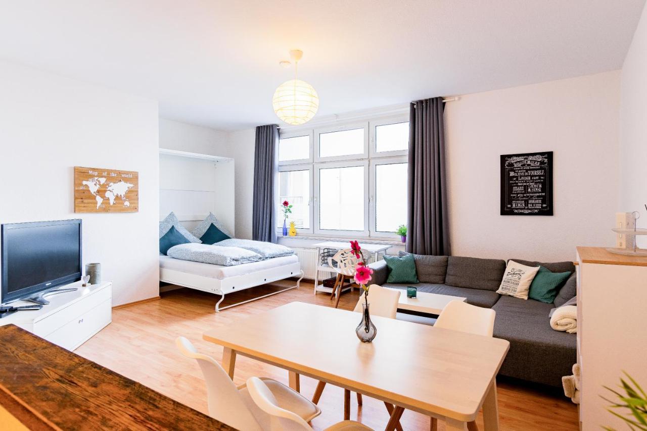 Helle Wohnung In Top-Lage, Hasselbachplatz - Altstadt, W-Lan, 4 Schlafplaetze Magdeburg Exterior photo